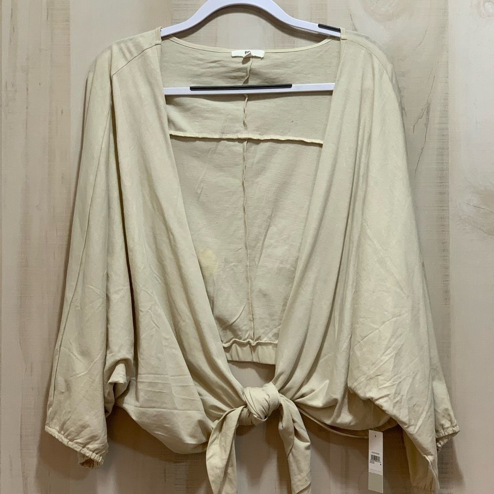 BP by Nordstrom 4X Tie Waist Elastic 3/4 Sleeve Coverup/ Shrug